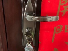 集安汽车开锁师傅电话附近200米,24小时开车锁换公司服务热