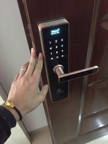 漳州开锁。换锁芯 门锁提供开锁服务